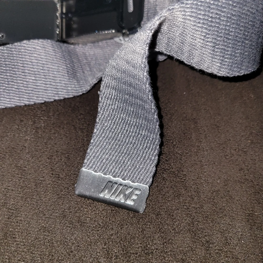 New Nike Tech Essentials Golf Web Belt~Adjustable~One Size